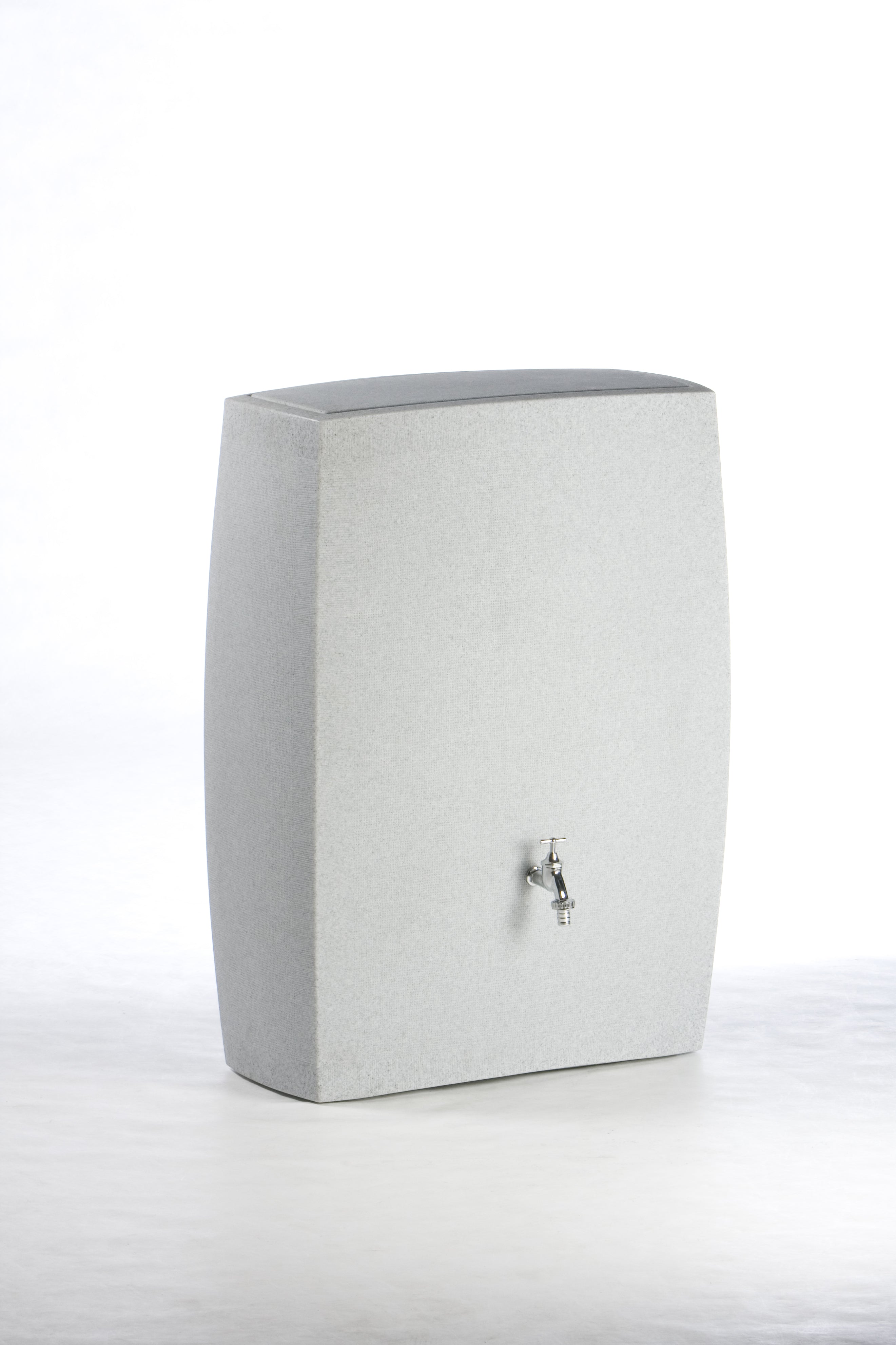 Noblesse 275 Litre Slim Water Butt with Optional Planter