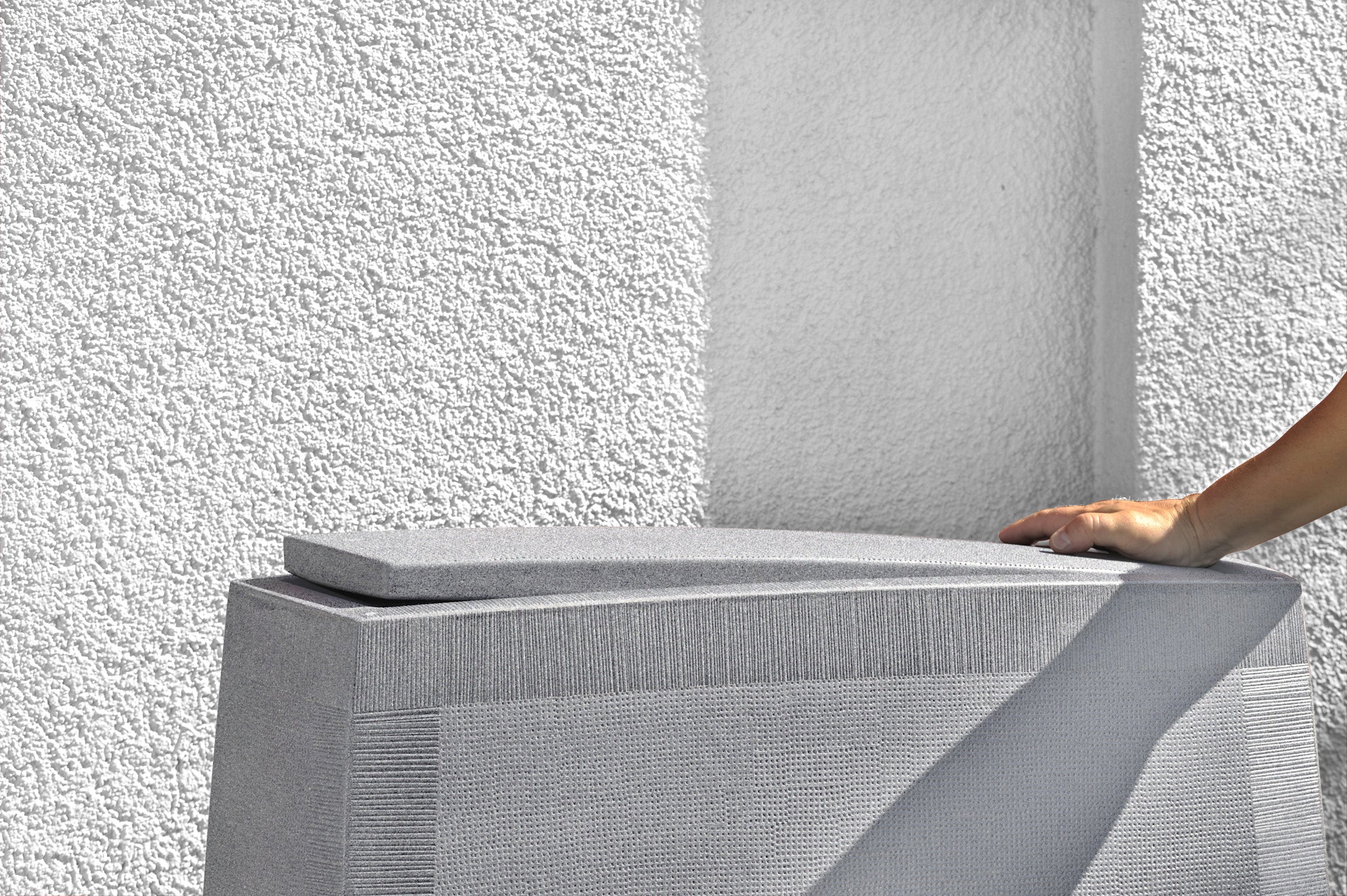 Noblesse 275 Litre Slim Water Butt with Optional Planter