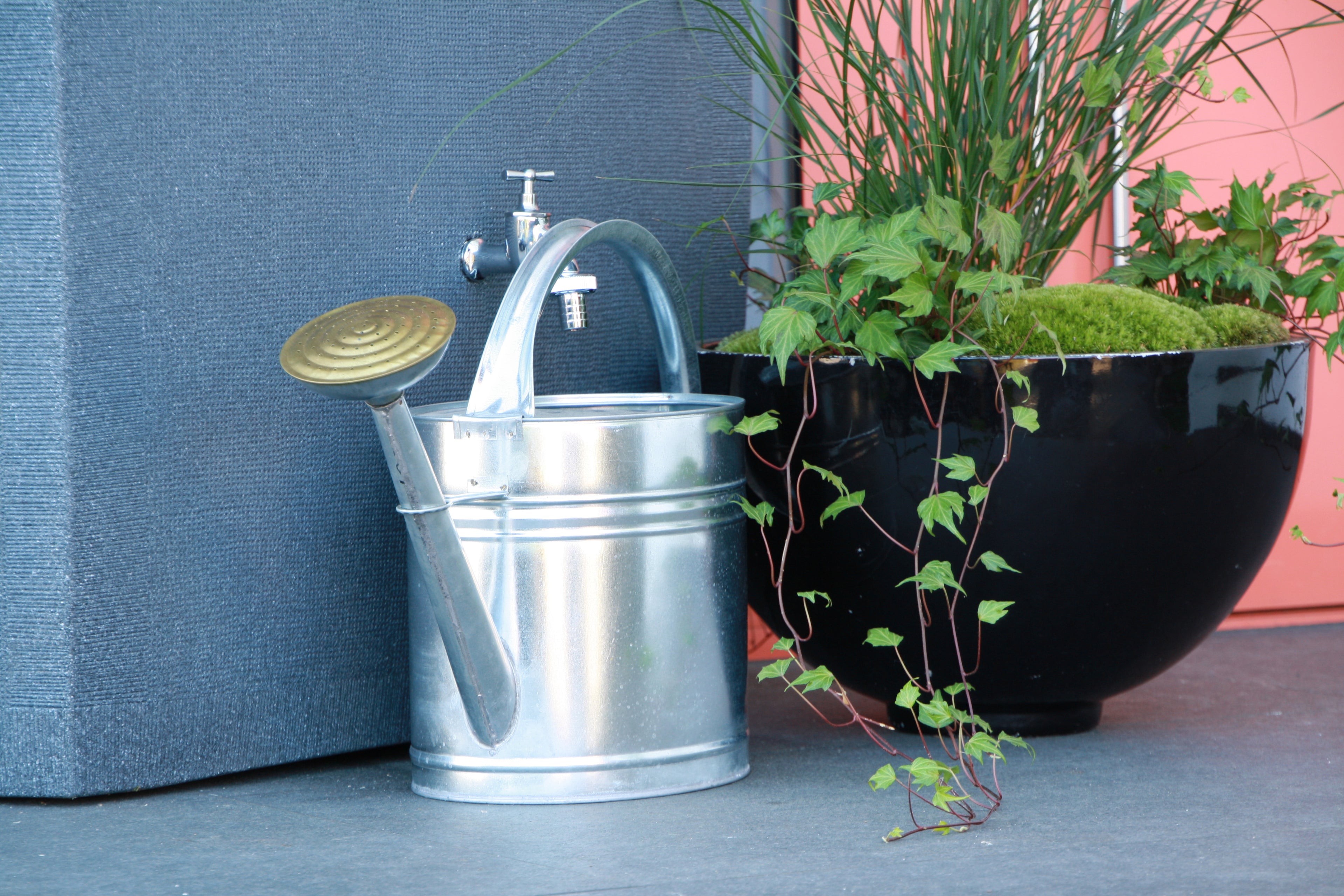 Noblesse 275 Litre Slim Water Butt with Optional Planter