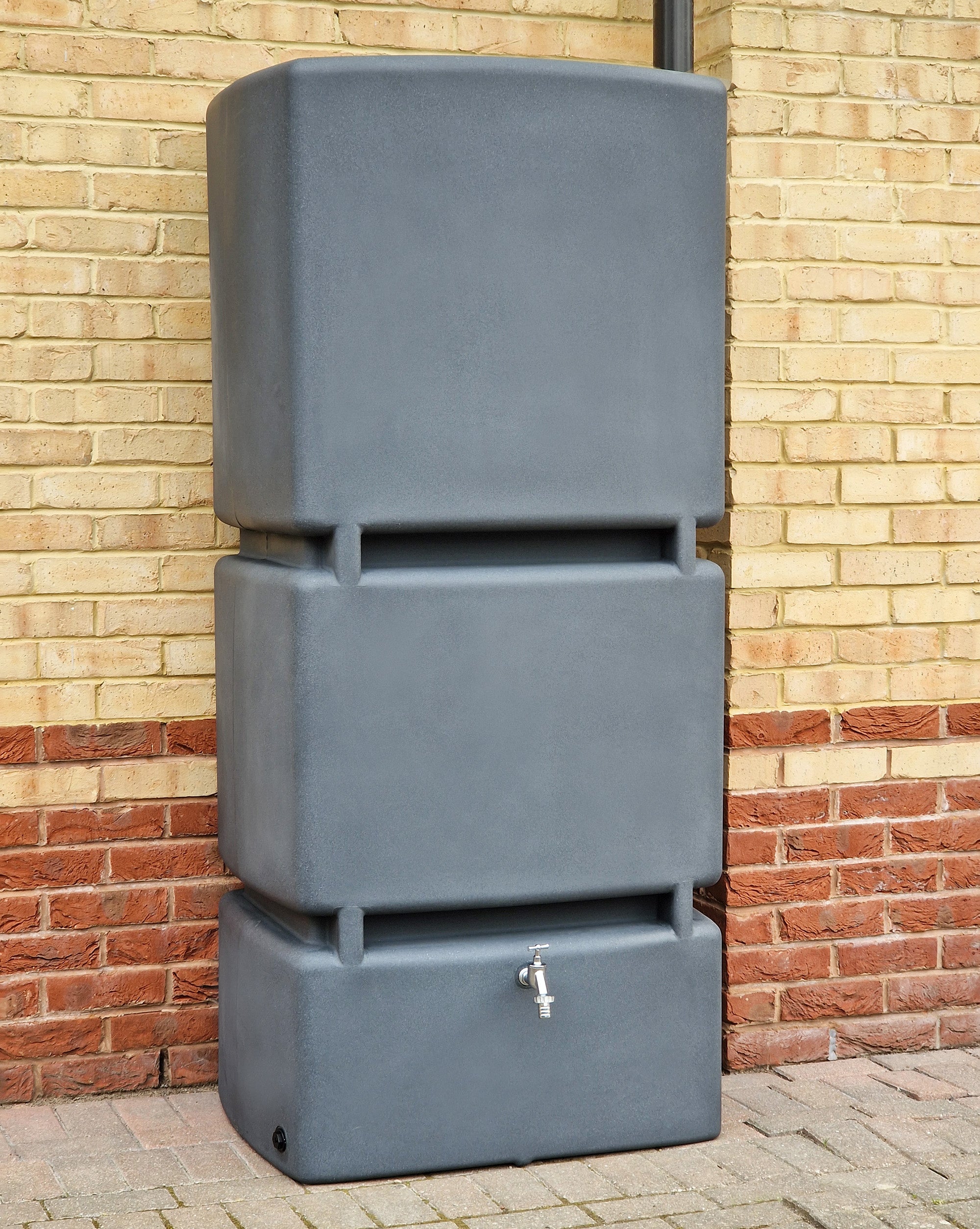 Wall Tank 800 Litres