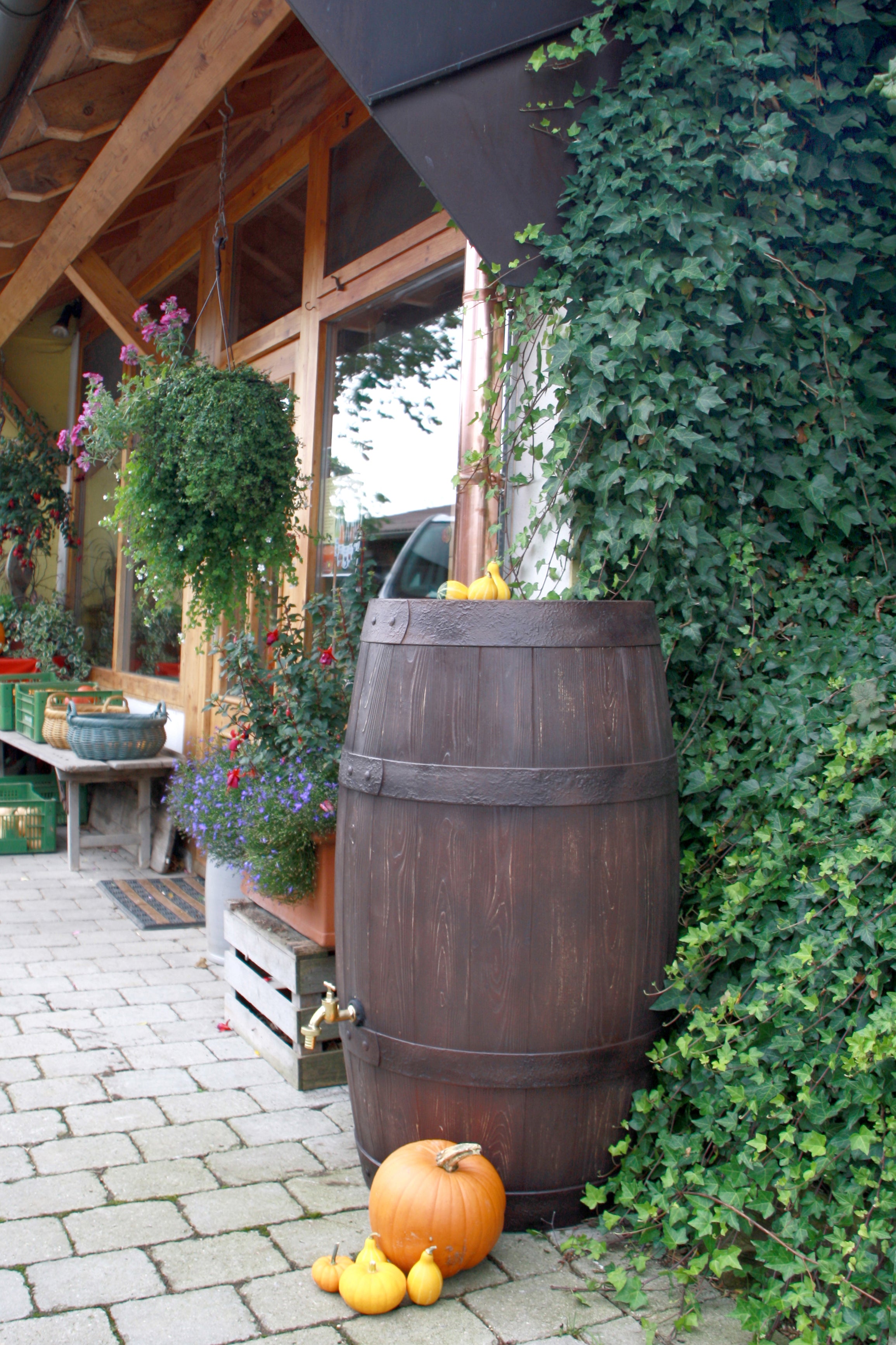 Barrique 250 Litre "Oak Barrel" Water Butt