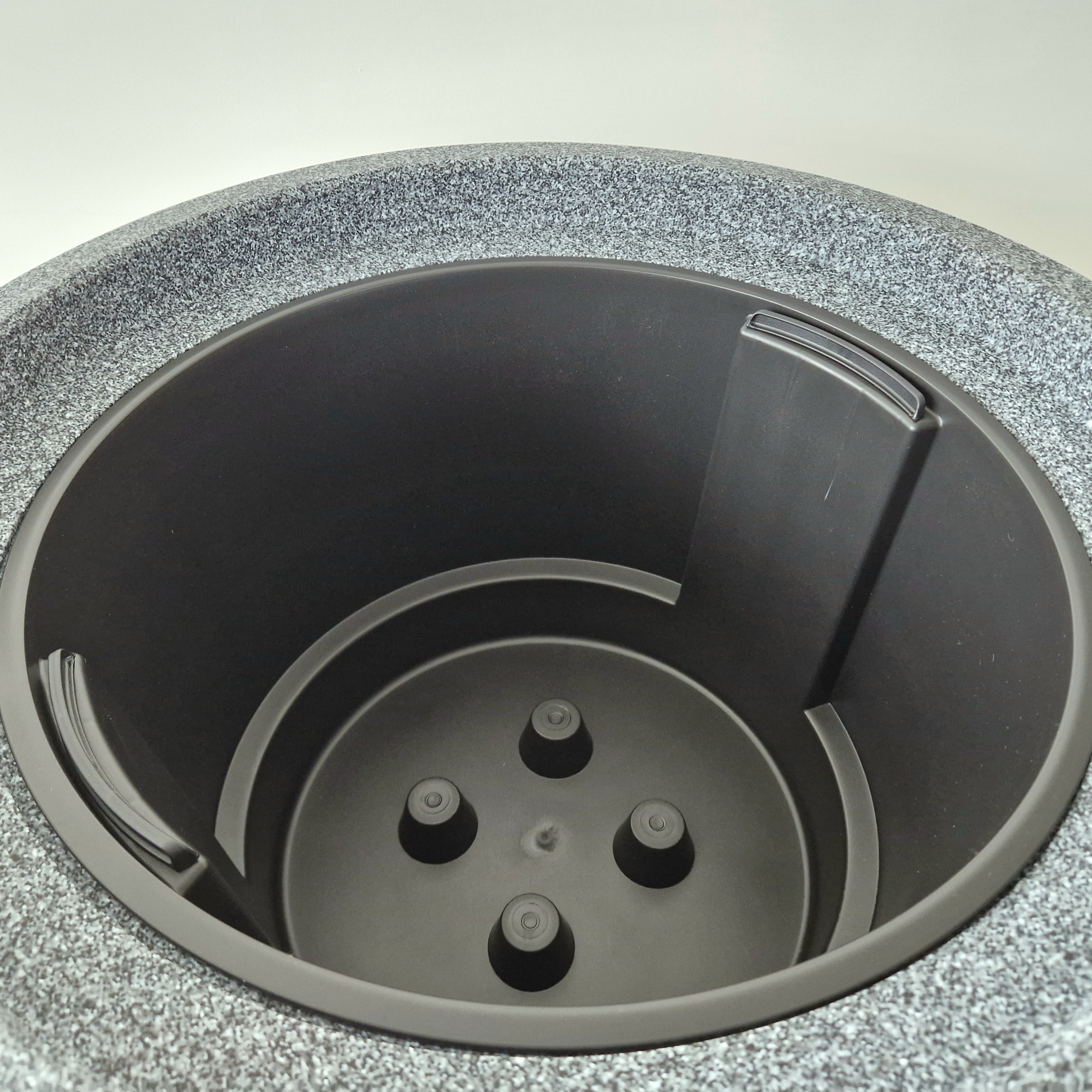 Tubo 210 Litre (option to add a planter)