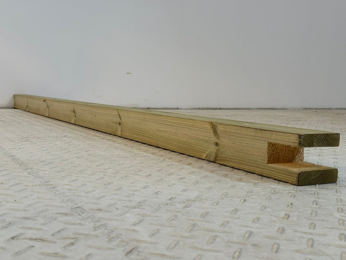 Pergola Post 94x94 Redwood 'A' Quality, Kiln Dried 12/14%, Laminated