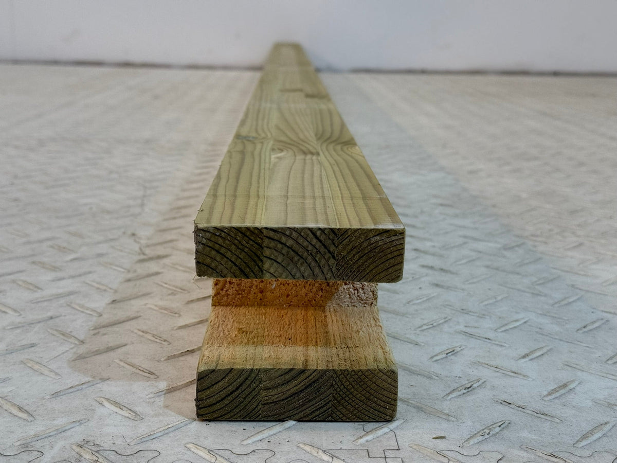 Pergola Post 94x94 Redwood 'A' Quality, Kiln Dried 12/14%, Laminated