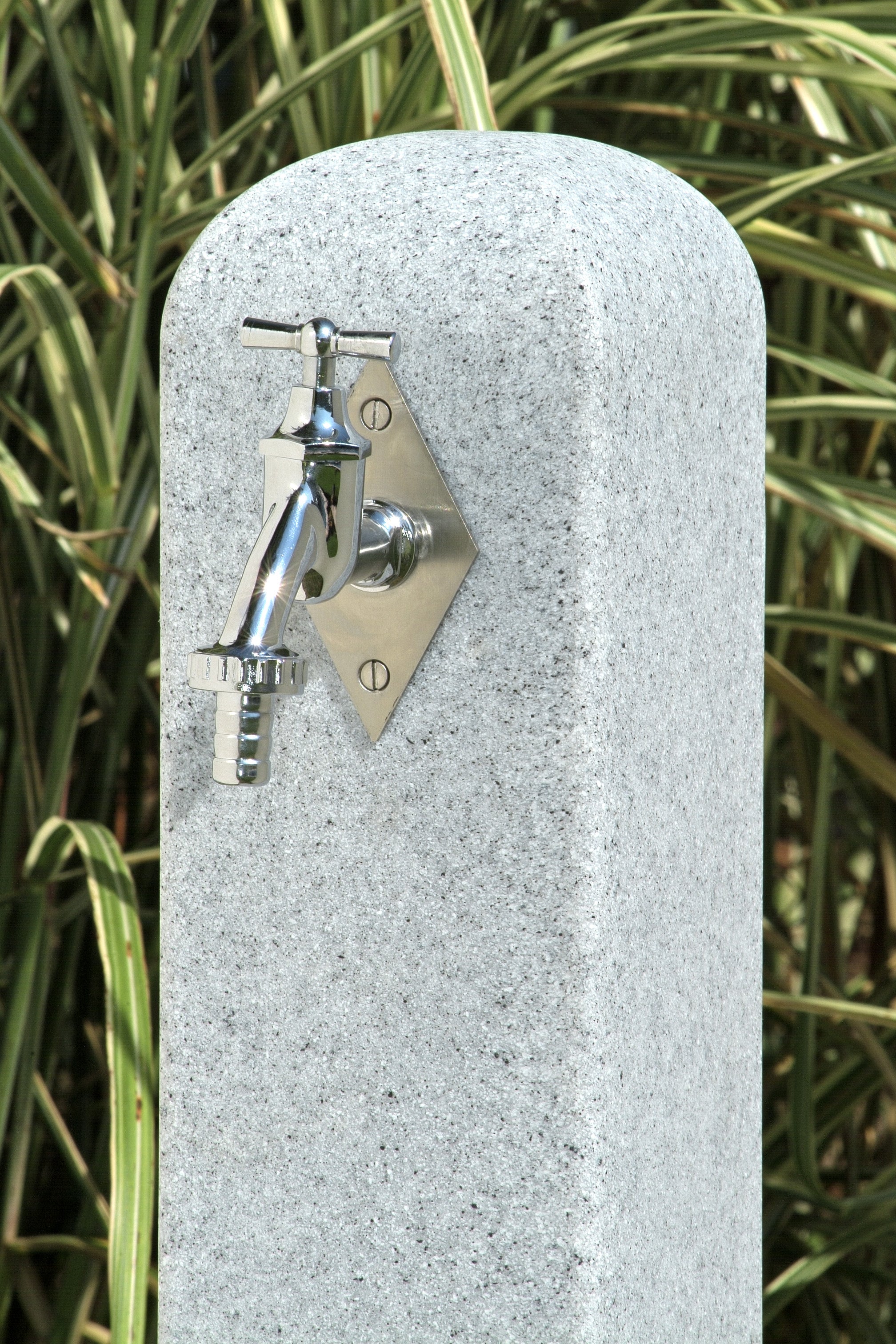 Original Smooth Stone Effect watering post