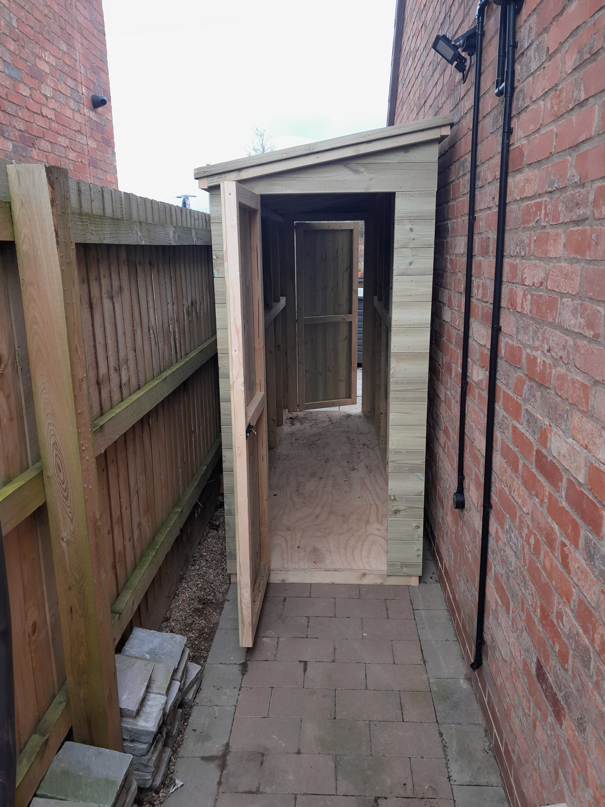 Alleyway Sheds