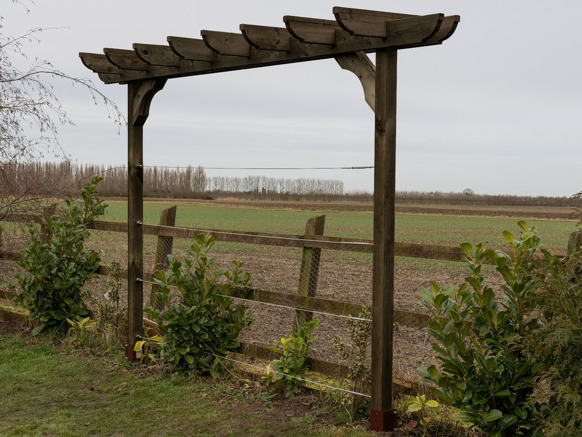 Corbel Double Beam Pergola, Plant Climbing Arbour - Sculpted brace