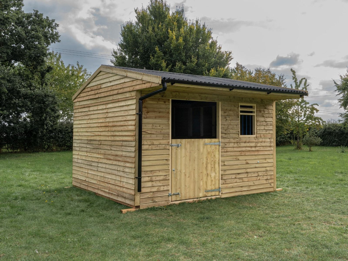 12ft x 12ft Mobile Animal Field Shelter With Overhang and Guttering V.3