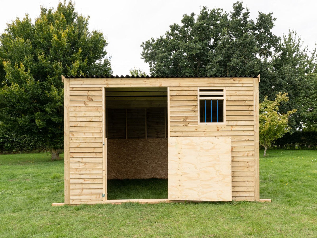 12ft x 12ft Mobile Animal Field Shelter V.1